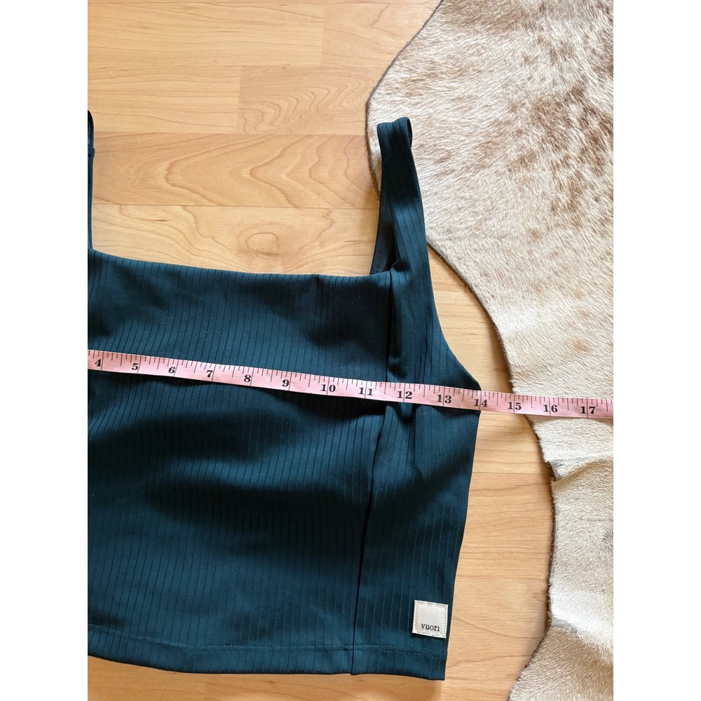VUORI Inversion Rib Support Tank In Moss Green Size Small - Picture 7 of 8
